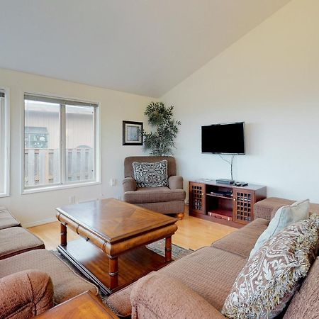 Newport'S Cypress Oceanview Home Buitenkant foto